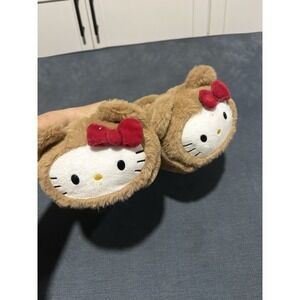 Hello Kitty Forever 21 Bear Slippers Women's Size Large